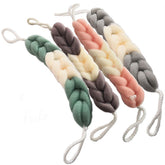 Ensemble AARAINBOW de quatre éponges dos extensibles prête pour le nettoyage du corps.