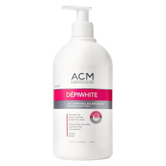 ACM Dépiwhite Lait corporel - emballage élégant, prêt pour l'hydratation quotidienne.