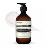Aesop Eleos : bouteille hydratante prête pour une peau douce après la douche.