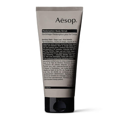 Gommage corps Aesop Redemption: poudre finement moulue polissant la peau en douceur.