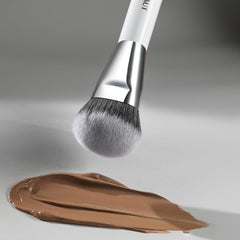 ALBEAUT 201 brosse contouring angulaire pour un fini professionnel et uniforme.