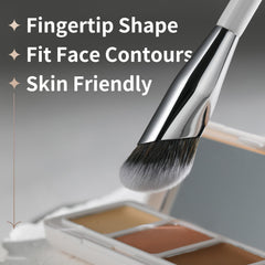 ALBEAUT pinceau concealer angulaire – estompe sous les yeux avec douceur.