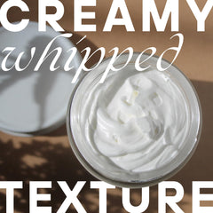 Amallow texture mousse crème légère sur peau, sensation confortable.