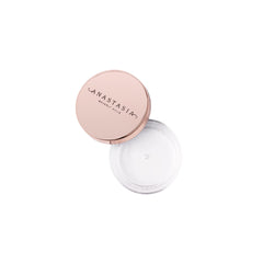 Brow Freeze assure une fixation longue durée sans résidu