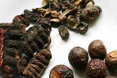 AnNafi Amla Reetha Shikakai gousses : texture rustique prête à infuser