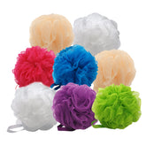 Pouf Aquasentials maille petit et coloré pour exfolier en douceur le corps.