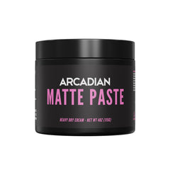 Arcadian Pâte Argile Matte – bouteille en gros plan pour une coiffure matte et durable.