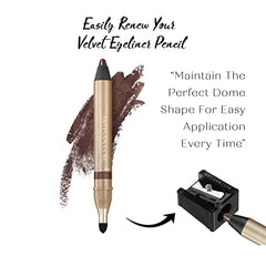 Application douce du crayon jumbo Artisan L'uxe pour un contour net.