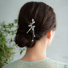 Bâtons cheveux Arvintas surface lisse, insertion facile et sans accrocs.