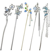 Bâtons cheveux Arvintas papillon et fleur, accessoire chic pour chignon durable.