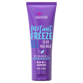 Aussie Instant Freeze: application facile pour définir les cheveux.