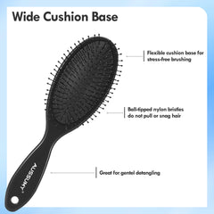 Brosse Aussumy massage cuir chevelu grâce aux poils doux.