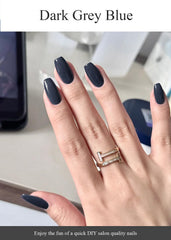 Accessoires de préparation des ongles AutyaMee inclus dans le pack.