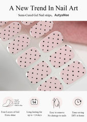 AutyaMee accessoires tampons-préparation et lime à ongles facilitant l’application.