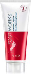 AVON Foot Works – application facile sur talons fissurés pour nourrir la peau.