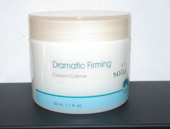 AVON Solutions Crème Raffermissante: texture onctueuse pour peau plus ferme.
