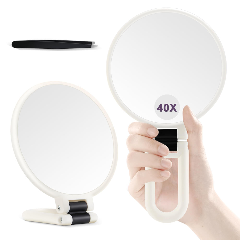 Miroir 40x B Beauty Planet pour repérer les détails du maquillage.
