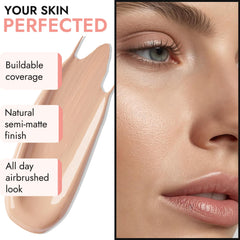 Finition satinée de BaeBlu Lux Foundation pour un teint uniforme et lumineux.