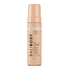 Bali Body Self Tanner Mousse Dark — emballage pratique et teinte prête à l'emploi.