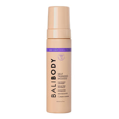 Bali Body Violet profond: mousse auto-bronzante en flacon pour teint profond