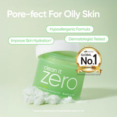 BANILA CO Clean it Zero Pore Clarifying Balm, application-massage sur peau sèche pour déloger les impuretés.