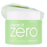 BANILA CO Clean it Zero Pore Clarifying Balm, texture sherbet; se transforme en huile pour démaquiller.
