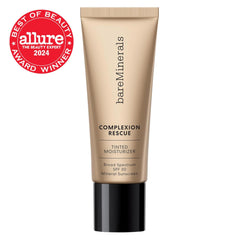 Teinte Opal01 de bareMinerals Complexion Rescue pour un teint naturel.
