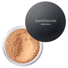 BareMinerals Original Poudre Libre SPF 15 Tan Nude 17 appliquée pour teint uniforme et lumineux.