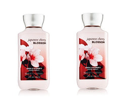 Bath & Body Works Japanese Cherry Blossom Lotion – bouteille élégante, hydratation quotidienne et parfum durable.