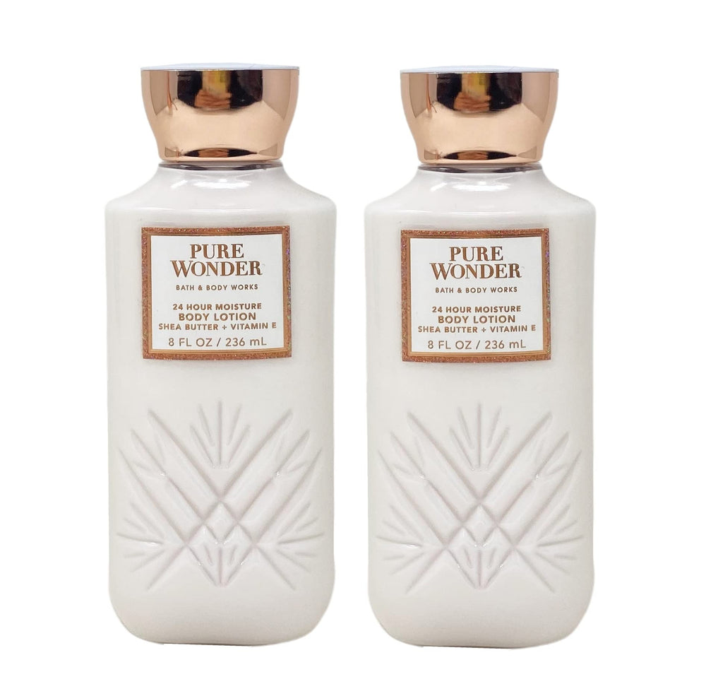 Flacon de lotion Pure Wonder Bath & Body Works prêt à hydrater durablement la peau.