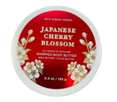 Bath & Body Works Beurre Ultra Shea – Bouteille fleur cerisier japonais, hydratation durable et parfum rafraîchissant.