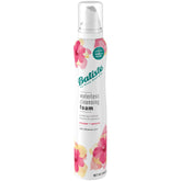 Batiste Mousse sans eau prête à l’emploi sur les racines.