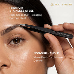 Beauty Power Tweezers à pointes fines pour l’arrachage délicat des poils.