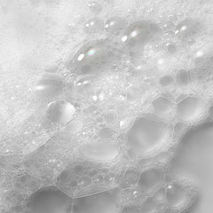 BeautyBio Balance : extrait d’avoine soutient l’hydratation naturelle.