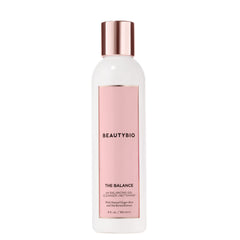 BeautyBio Balance : gel nettoyant pH équilibré sans parfum pour une peau douce.