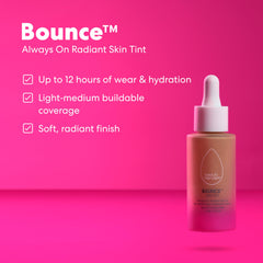 Bouteille-serum hydratant Beautyblender montre texture légère et confort tout au long de la journée.
