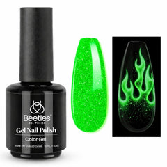 Beetles Vernis Gel Noël vert lumineux, parfaite pour une manucure festive et réactive à l’obscurité.