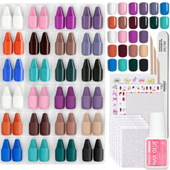 Beetles: kit d’ongles collés avec coloris mats et brillants pour divers looks.