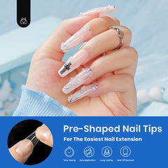 Ongles faux préformés transparents Beetles, démonstration des 10 tailles pour ajustement précis.