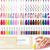 Beetles vernis gel : pinceau fin pour traits précis sur chaque ongle.
