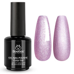 Beetles vernis gel lilas pailleté prêt à briller sur les ongles.