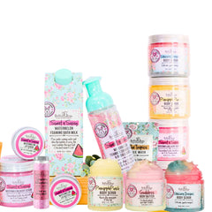 Soins visage et corps Bella & Bear avec miniatures adaptées au voyage.