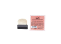 Benefit Cookie, miroir intégré pour retouches rapides.