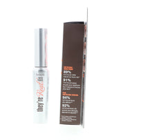 Benefit They're Real Primer cils teinte: brosse et application sur les cils.