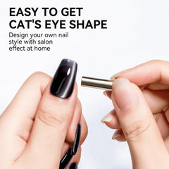 Bevimee Vernis Gel Œil-Chat : échantillons sur ongles montrant la couleur.