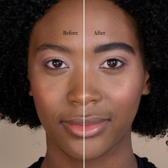La poudre sourcils naturelle de Billion Dollar Brows donne un rendu discret et harmonieux.