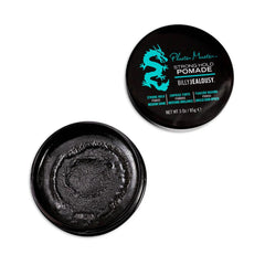 Texture de la pomade sur la paume, application rapide