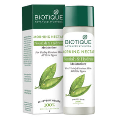 Biotique Morning Nectar bouteille pompe prête à hydrater le visage.