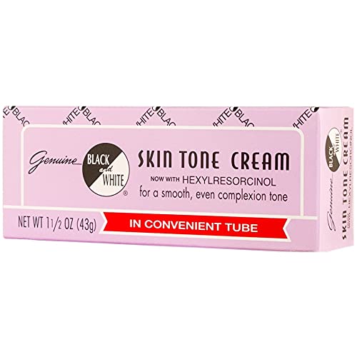 Crème Black and White dans la bouteille de 44 ml pour un teint homogène.