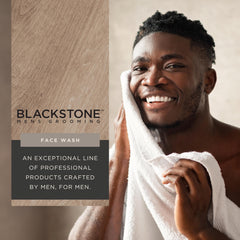 Blackstone Texture Mousse Nettoyante, application douce sur le visage.